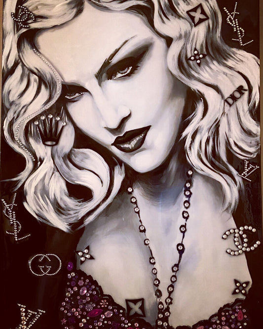 Iconic Glamour